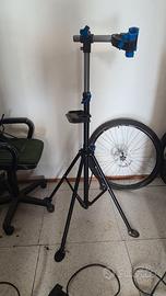 bici supporto manutenzione