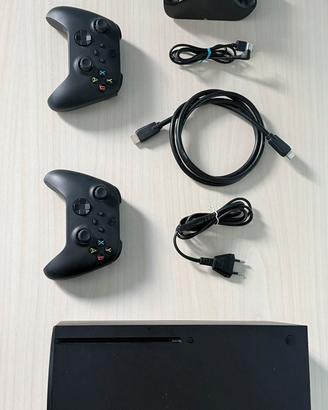 Xbox X  (1 TB) + Accessori
