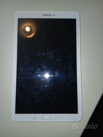 tablet samsung galaxy e 9.6"