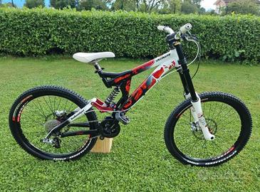 Specialized Downhill 