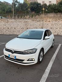 Volkswagen polo (6 serie)