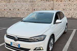 Volkswagen polo (6 serie)