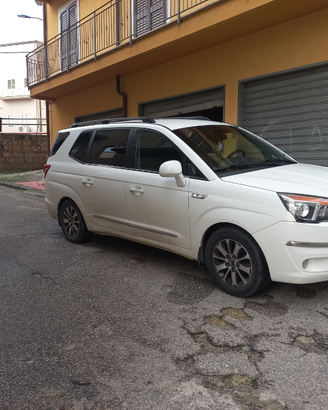 Sangyong rodius 7 posti