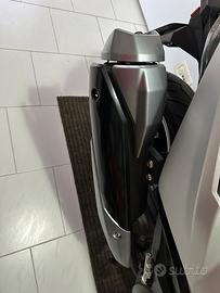 Terminale originale ak 550 come nuovo..