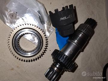 bosh gen 4 asse pedali con attrezzi per sostituzio