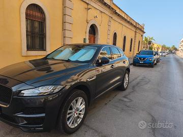 Jaguar f pace 