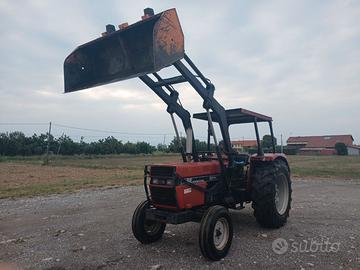 Trattore agricolo case international 845
