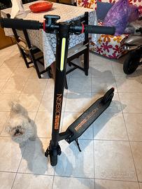 Monopattino elettrico Momodesign monaco80