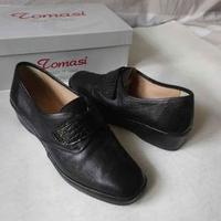 Scarpe donna in pelle nera, con velcro, numero 38