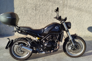 Benelli Leoncino 500 Trail - solo 2000km