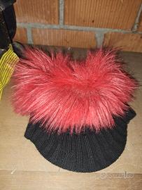 beretto neve con capelli rossi nuovo taglia M