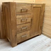 Mobile cassettone da camera disponibile da maggio