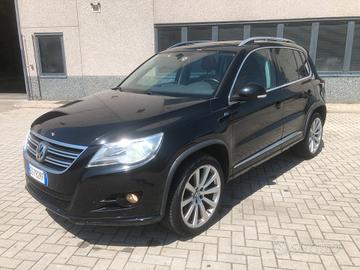 Volkswagen Tiguan 2.0 TDI DPF 4MOTION DSG R-Line