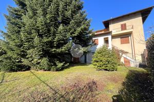 CASA SEMINDIPENDENTE A ANDORNO MICCA