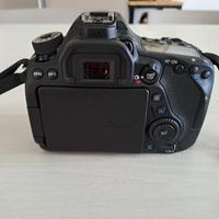 Canon eos 80d 