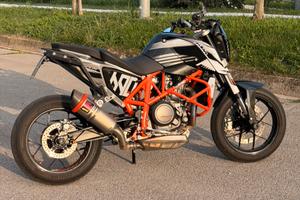 KTM Duke 690 R