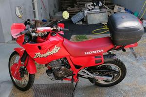 Honda Dominator 