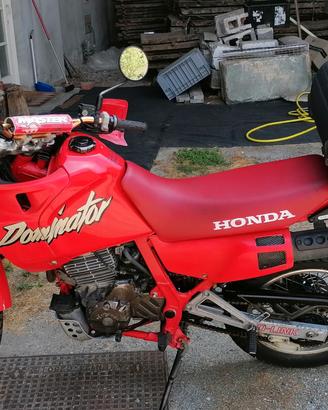 Honda Dominator 