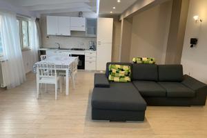 Attico in viale Giuseppe di Vittorio 205