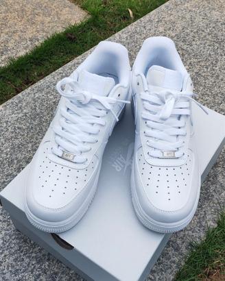 Nike Air Force 1  Low  White EU 42