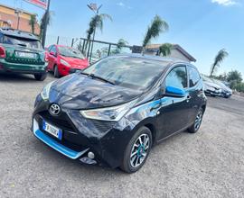 Toyota Aygo Connect 1.0 VVT-i 72 CV 5 porte x-clus