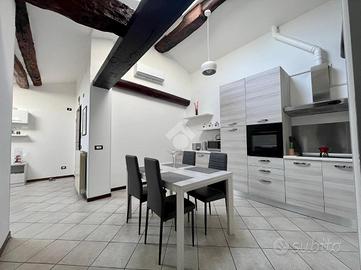 3 LOCALI A ALZANO LOMBARDO