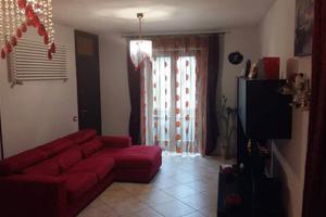 Casa in centro con locale commerciale