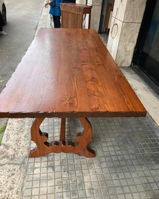 tavolo in legno 