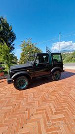 SUZUKI Land Rover Santana - 1990