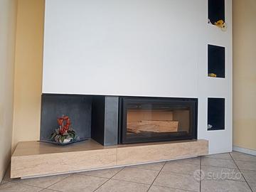 Caminetto a Legna nuovo con rivestimento lineare