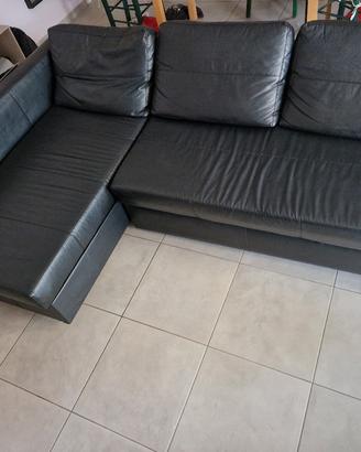 DIVANO-LETTO IN ECOPELLE NERA