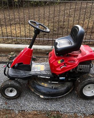 Troy-Bilt TB 60T-S SELECT trattorino tagliaerba