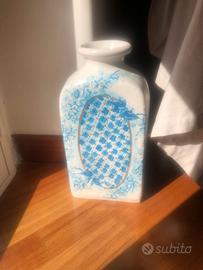 Vaso in ceramica di Caltagirone