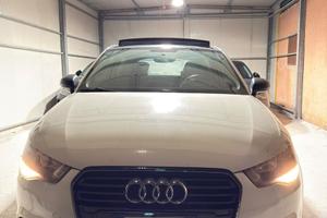 AUDI A1 BIANCA