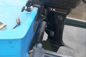 Barca lancetta con motore 7.5 mercuri