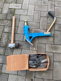 Spara chiodi manuale