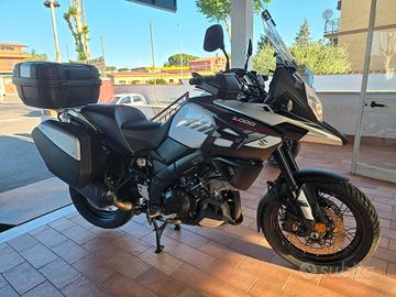 Suzuki V Strom DL 1000 XT