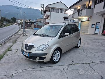 Lancia MUSA 1.4 16V Platino Plus