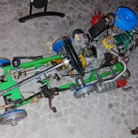 modello auto uso didattico sezionato 