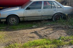 Opel Senator 2.8 benzina km 65000 cambio manuale 