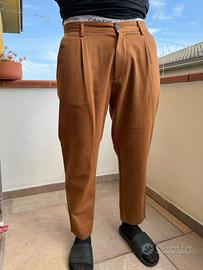 Pantaloni Zara
