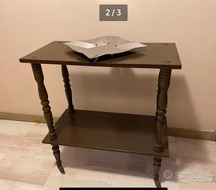 Mobiletto con rotelle