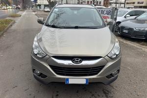 Hyundai iX35 1.7 CRDi 2WD neopaten garanzia 12 mes