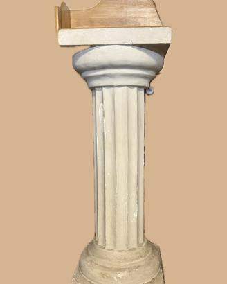 Colonna in gesso