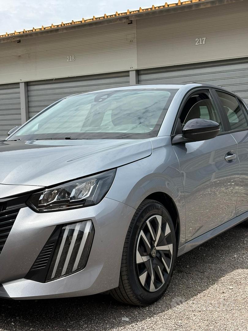 Peugeot 208 2025 photo 5