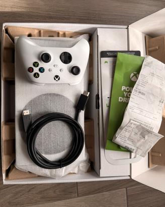 Xbox Series S come nuova – perfetta, senza graffi
