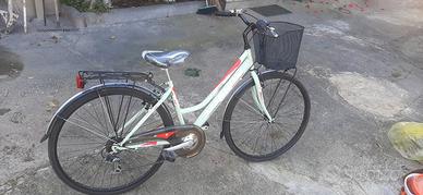 bicicletta da passeggio Magnum 28