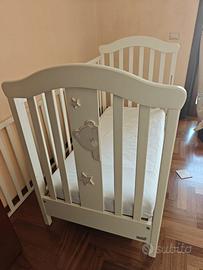 Lettino Erbesi bianco con orsetto pari al nuovo!