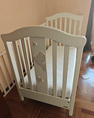 Lettino Erbesi bianco con orsetto pari al nuovo!