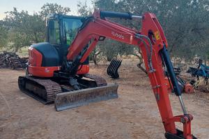 Miniescavatore kubota u55-4